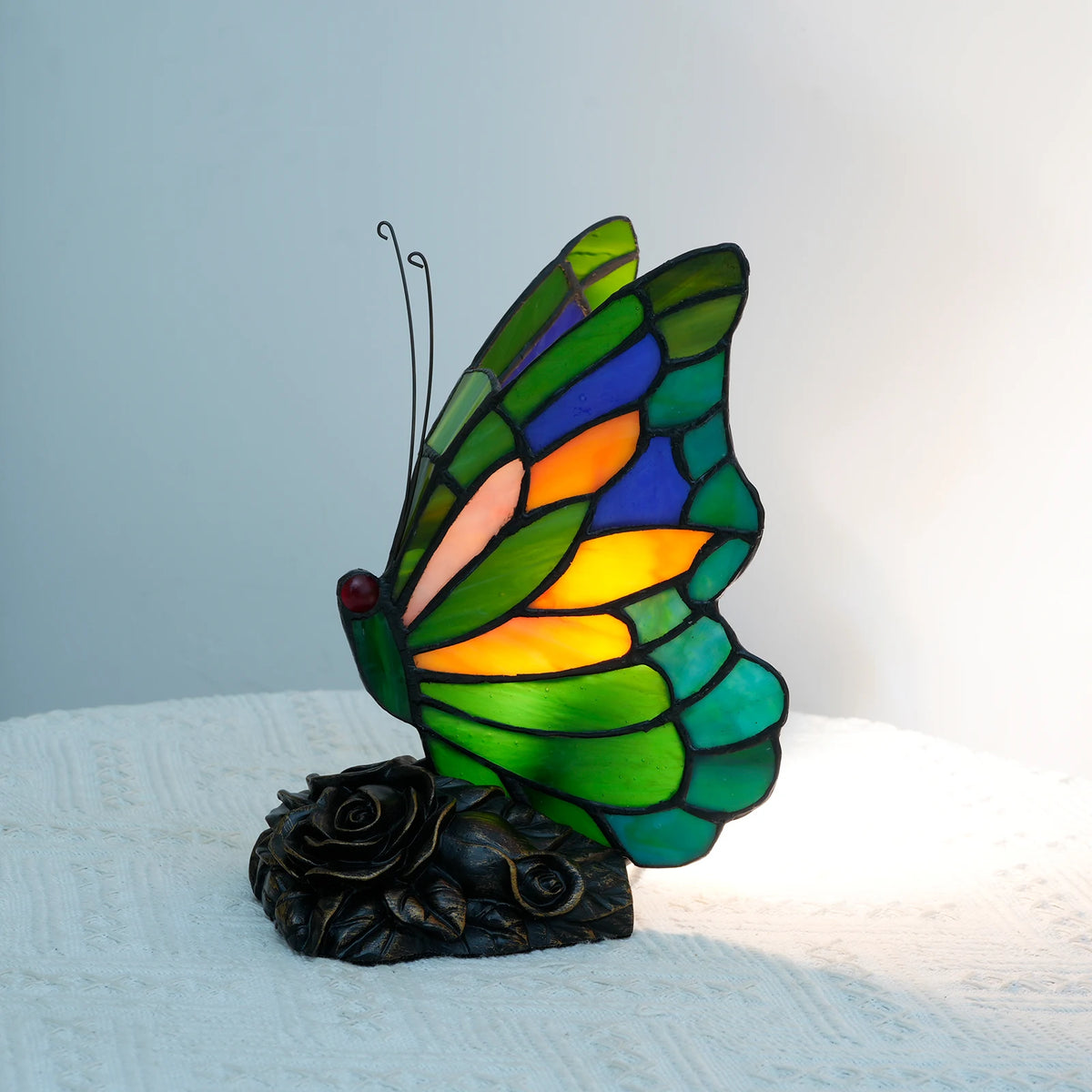 Garden Metamorphosis — Butterfly Stained Glass Table Lamp | Tiffany Style